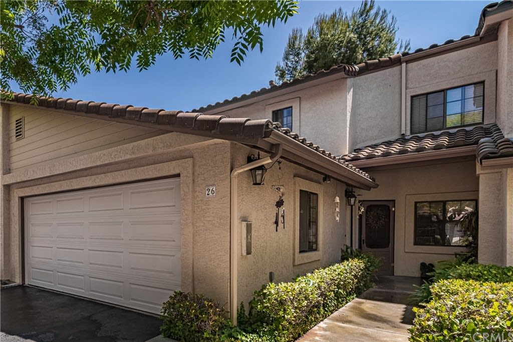 1718 Tecalote Dr #26