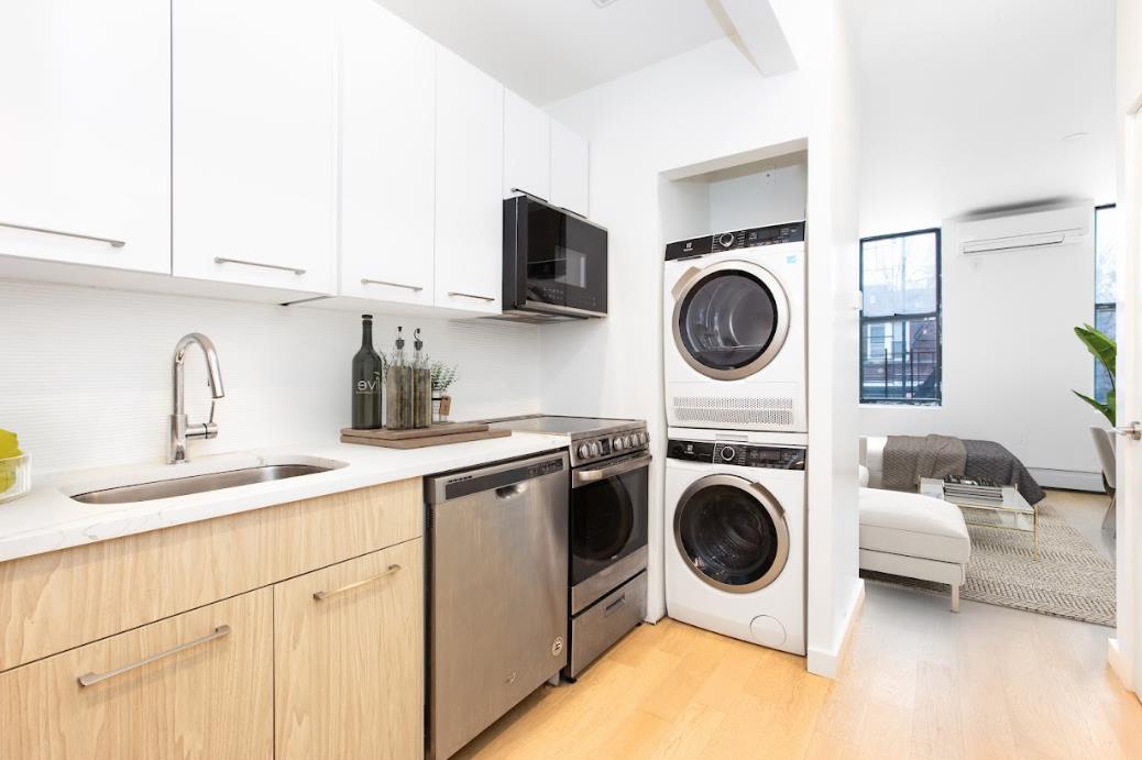 419 Marcus Garvey Boulevard, Apt 3-F