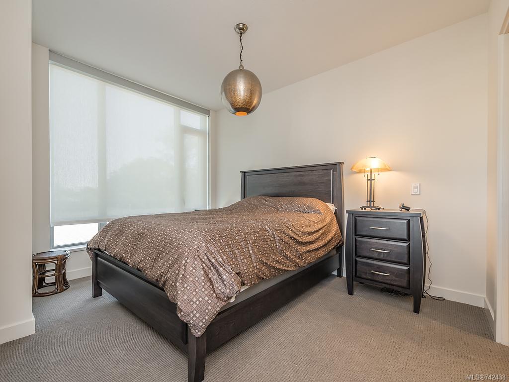 507-646 Michigan St