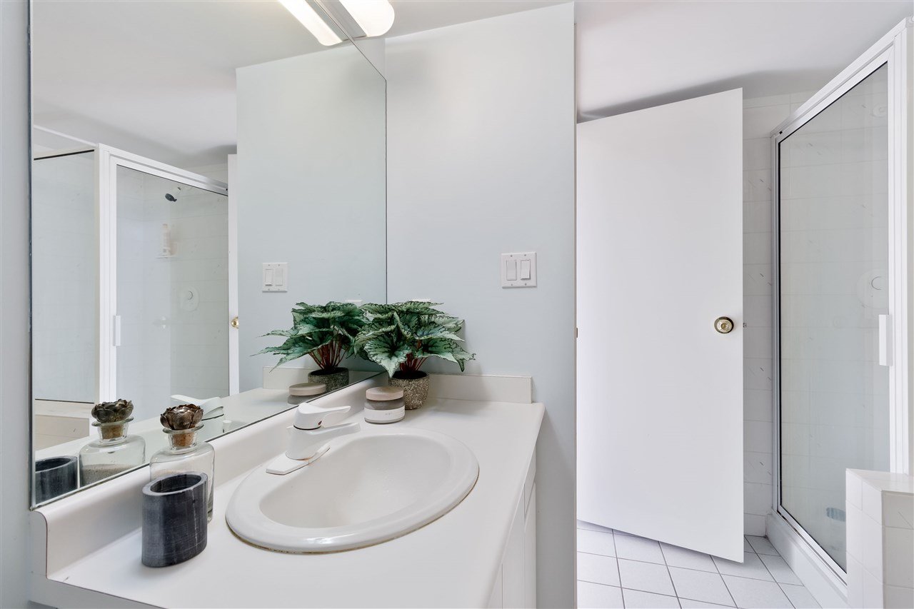 605-503 W 16th Ave