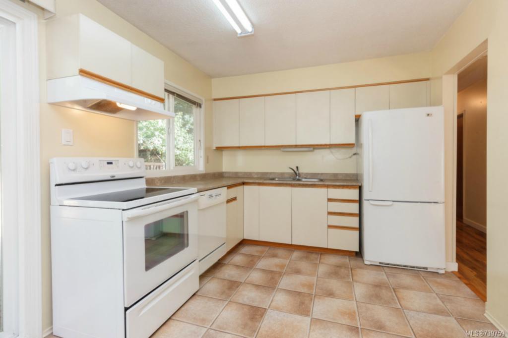 1084 Shaw Ave, Langford