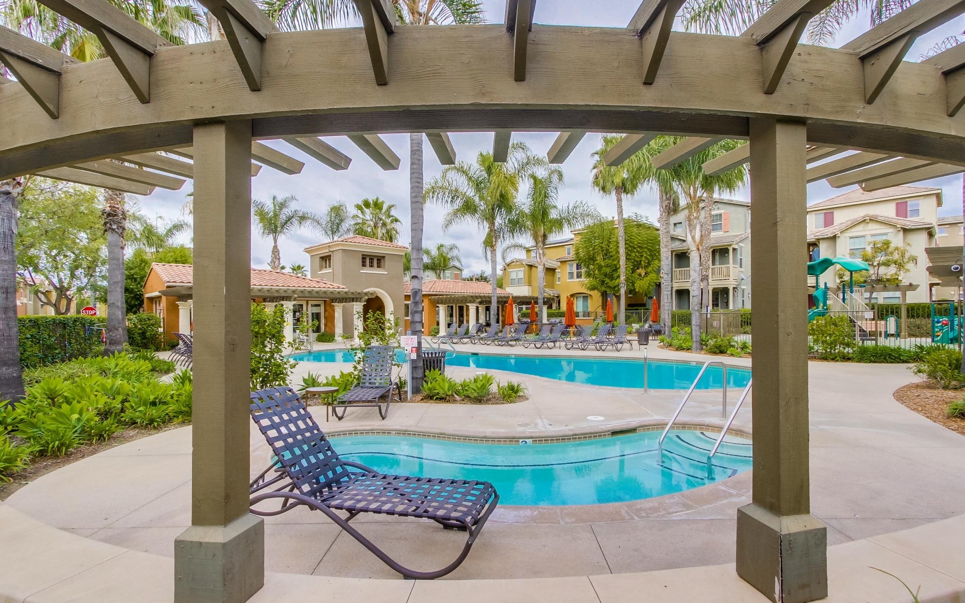 1814 Magenta Ct, #8