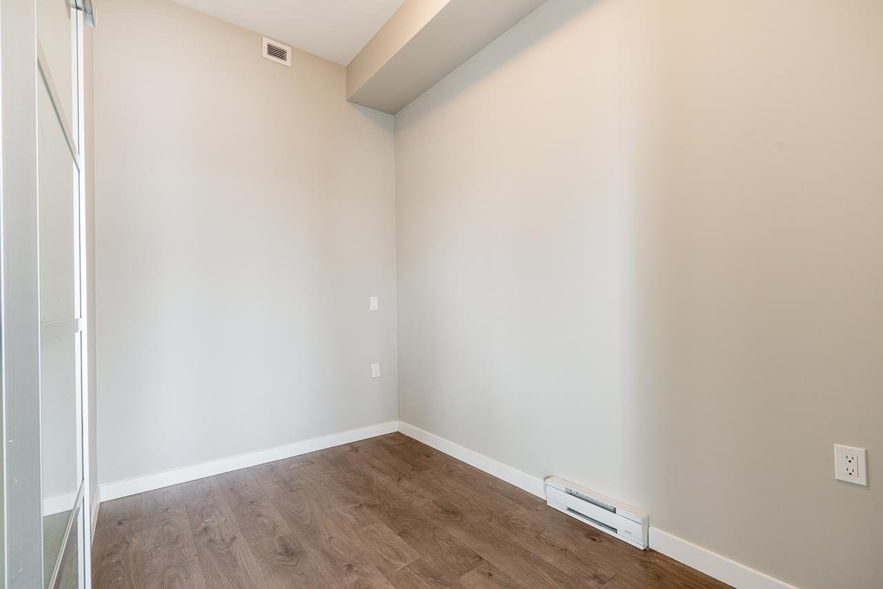 F104-20211 66 Ave