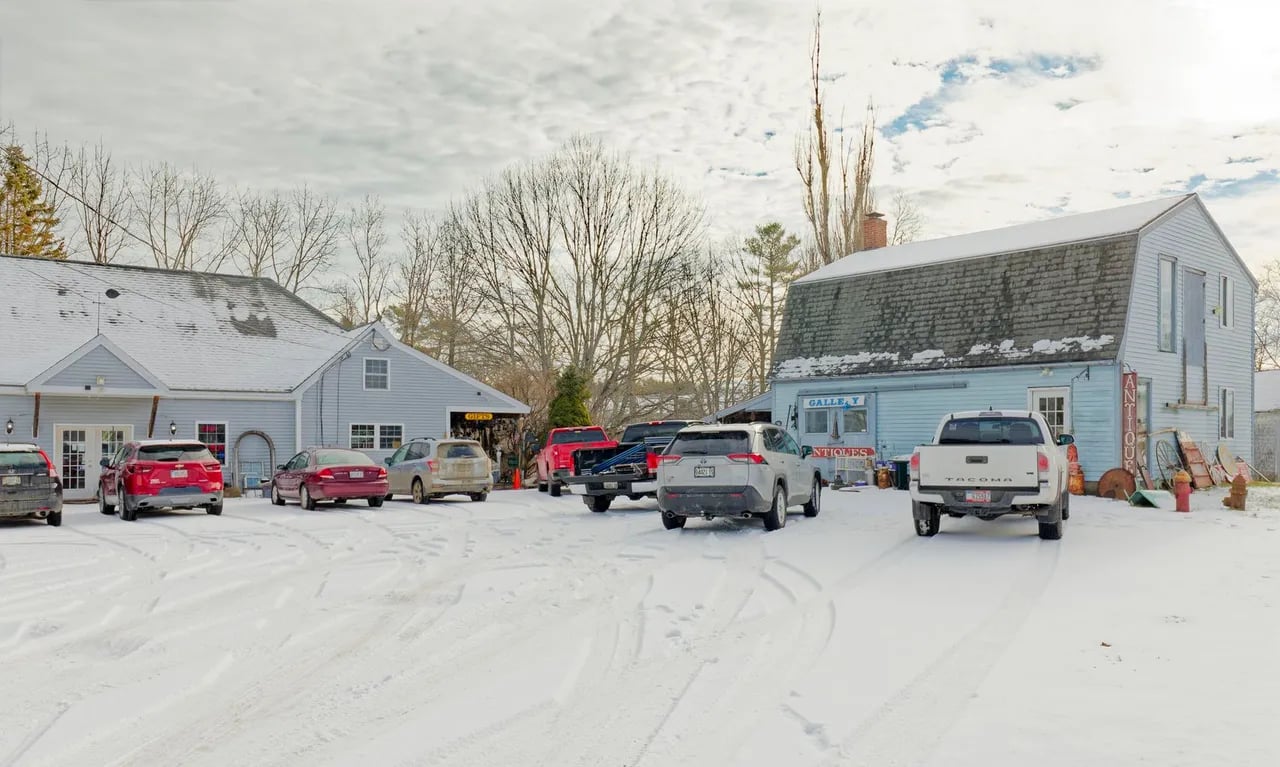New Listing! 535 Main Street, Damariscotta, ME 04543-4660 – $695,000