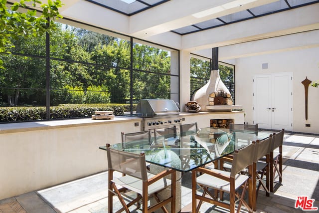 Blissful Manor