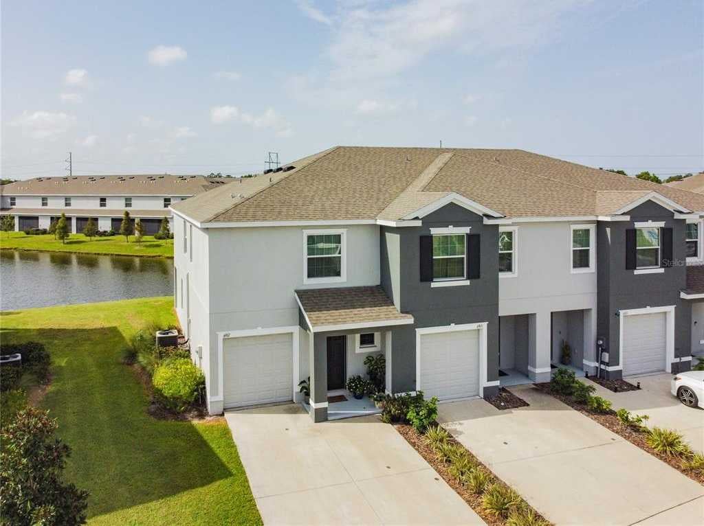 6917 BREEZY PALM DRIVE