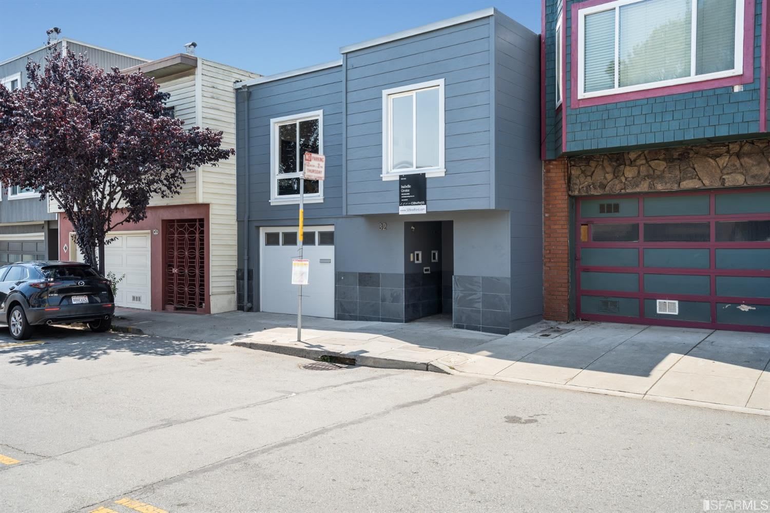 32 Bradford St