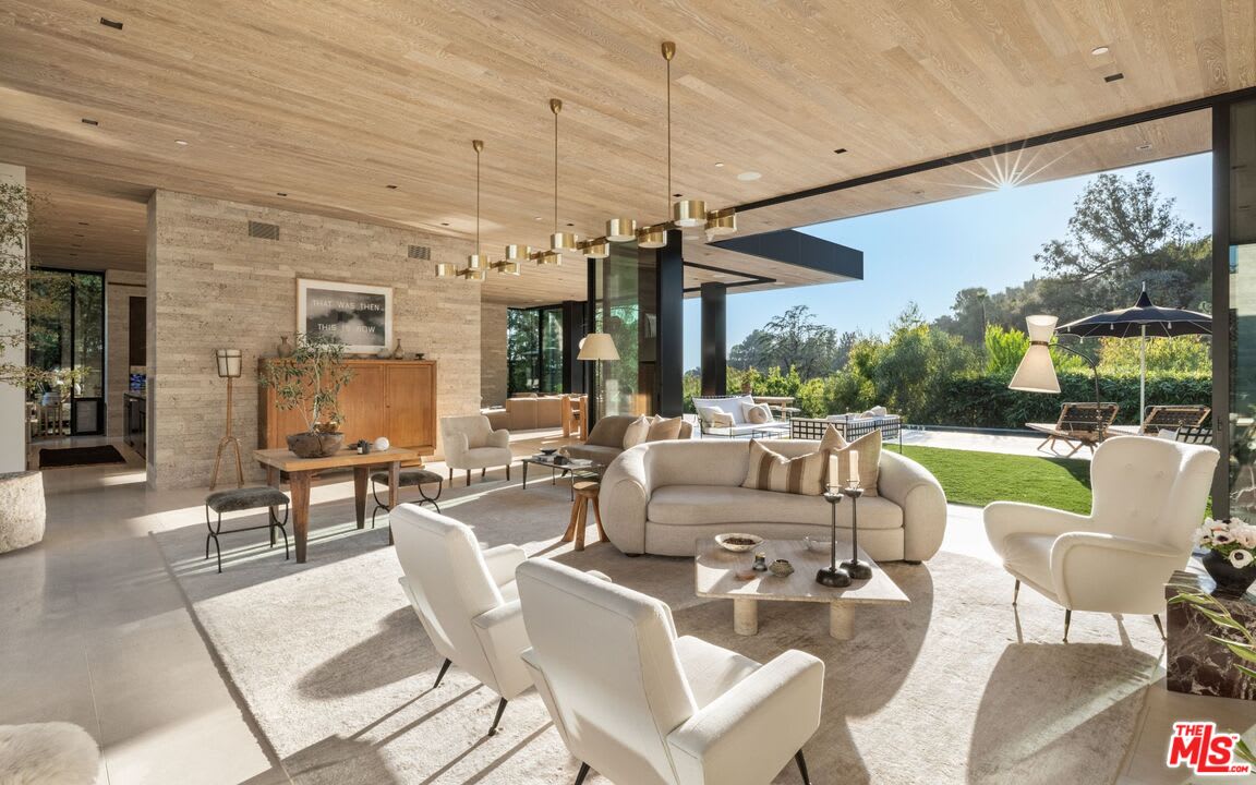 Estate Symphony