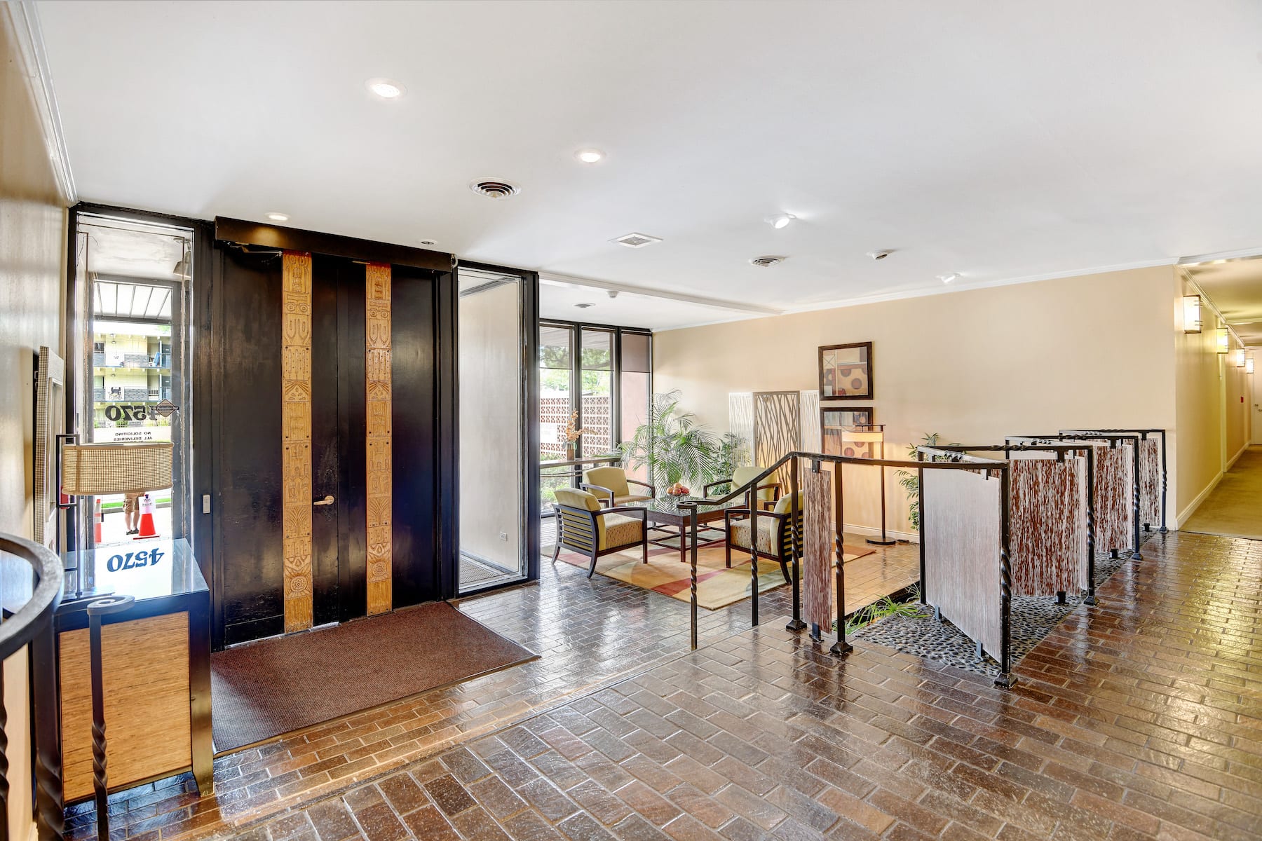 4570 E Yale Avenue #301