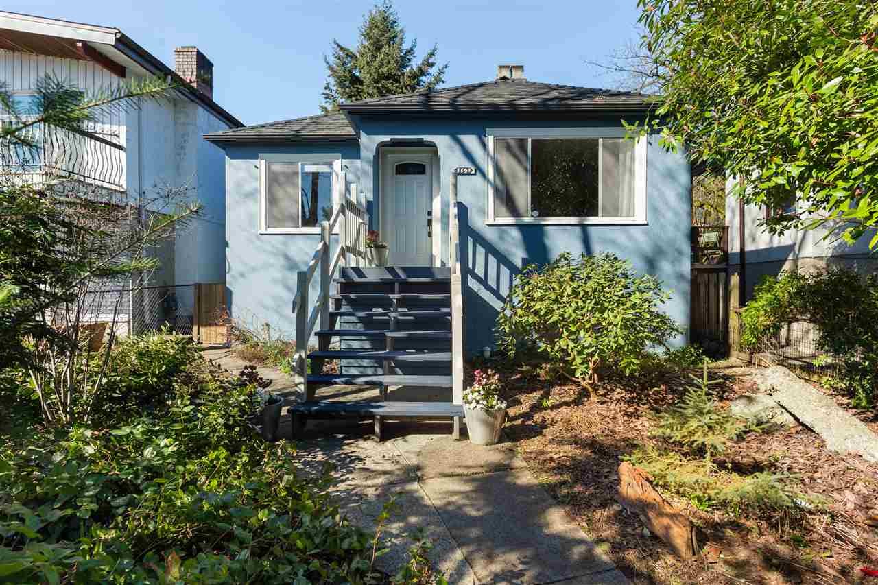 3391 Victoria Dr