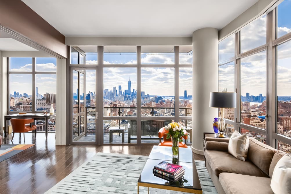 101 W 24th St, #31B