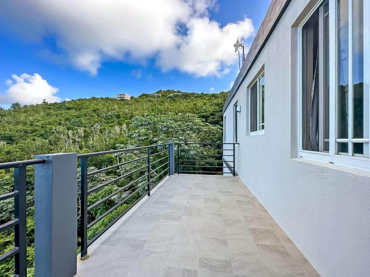 575 Fahie Hill 2 Bedroom Apartment