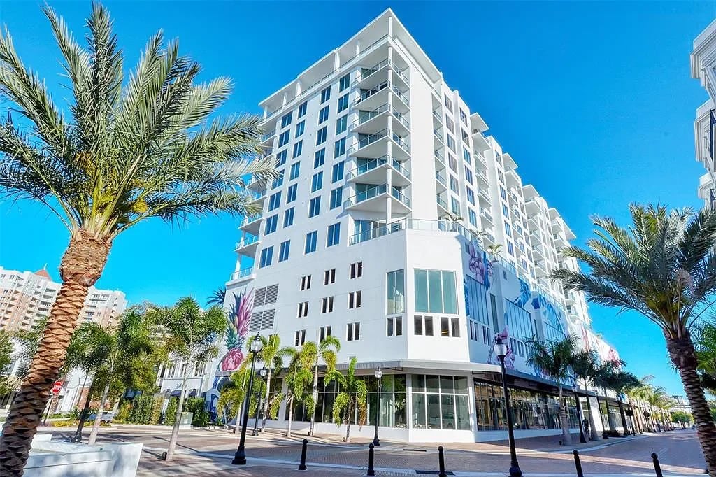 111 S Pineapple Ave #507
