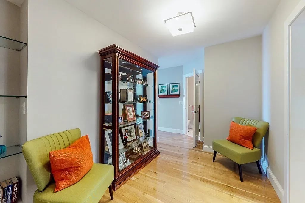 65 E India Row #37GH