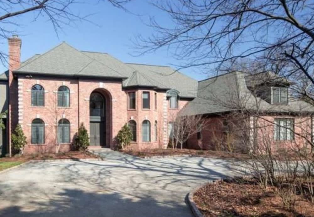 "Dodgers' Chase Utley Lists Pennsylvania Home Once Owned by Allen Iverson"