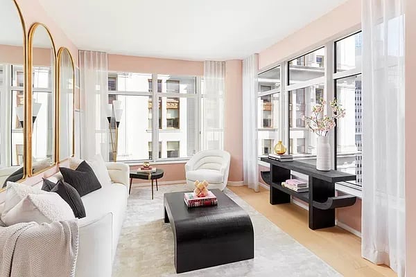 7 Dey Street Unit: 25D