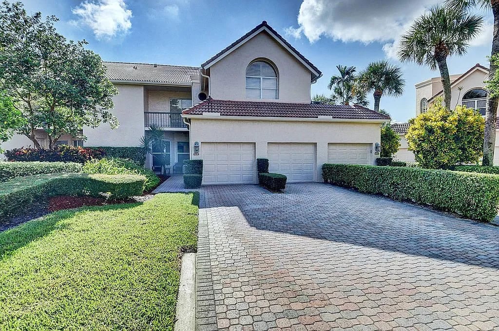 5742 NW 24th Ave 502