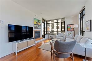 702-788 Humboldt St
