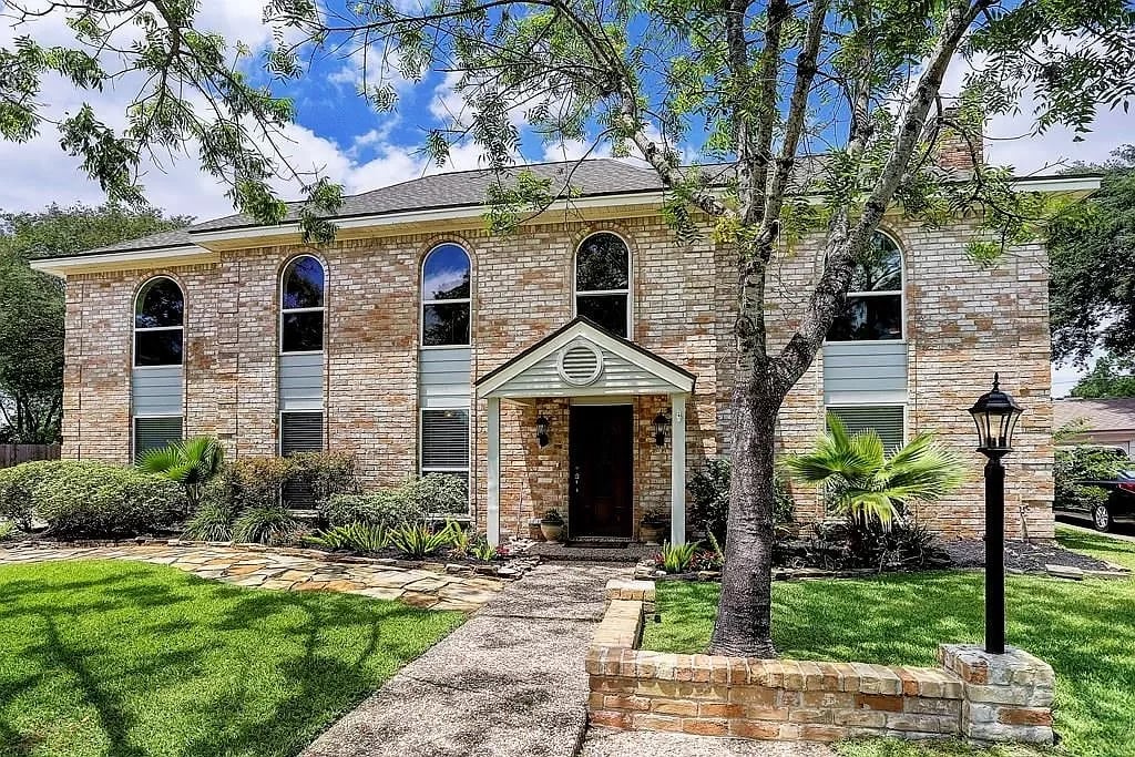 11114 Candlewood Dr