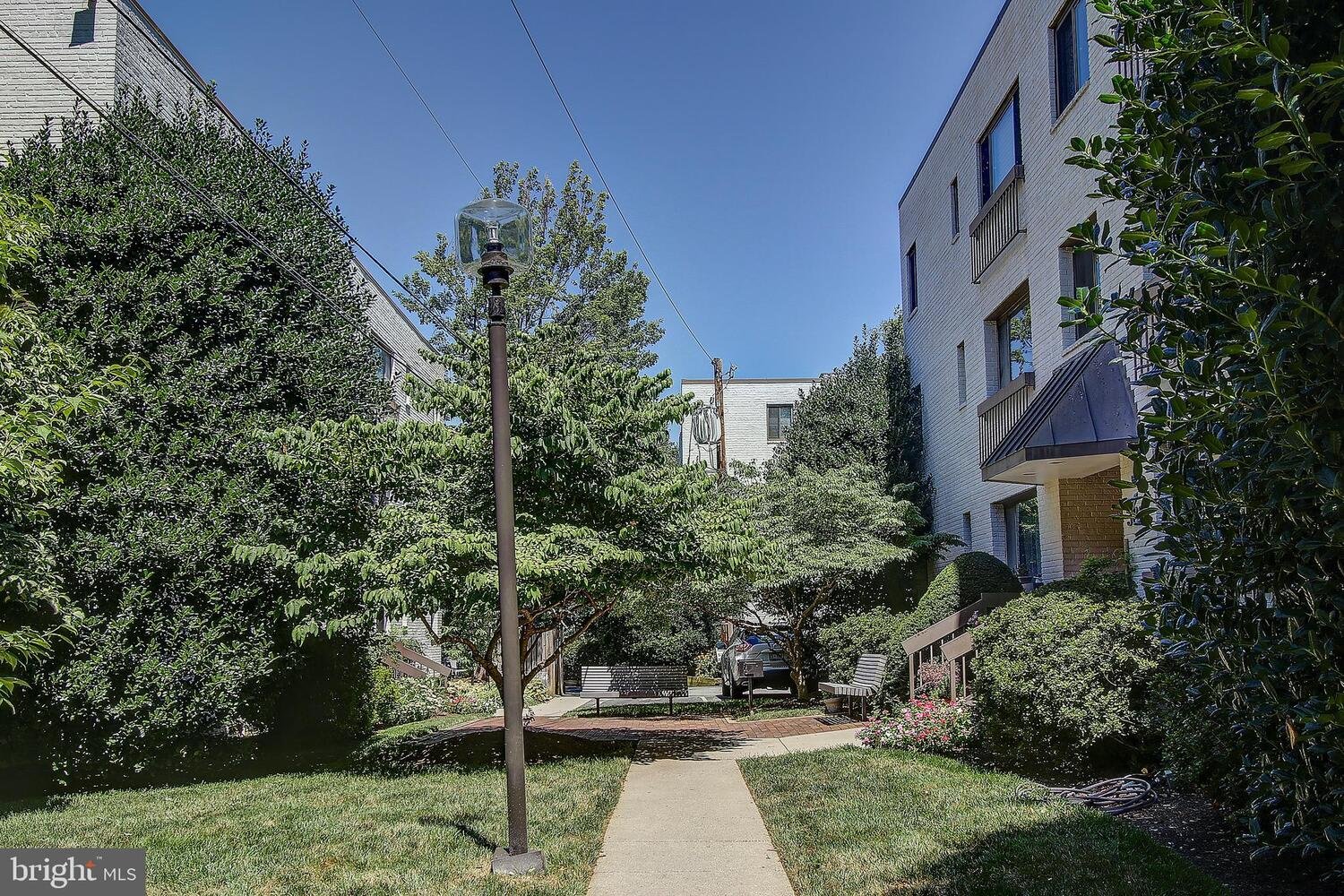 3825 Davis Pl NW, #204
