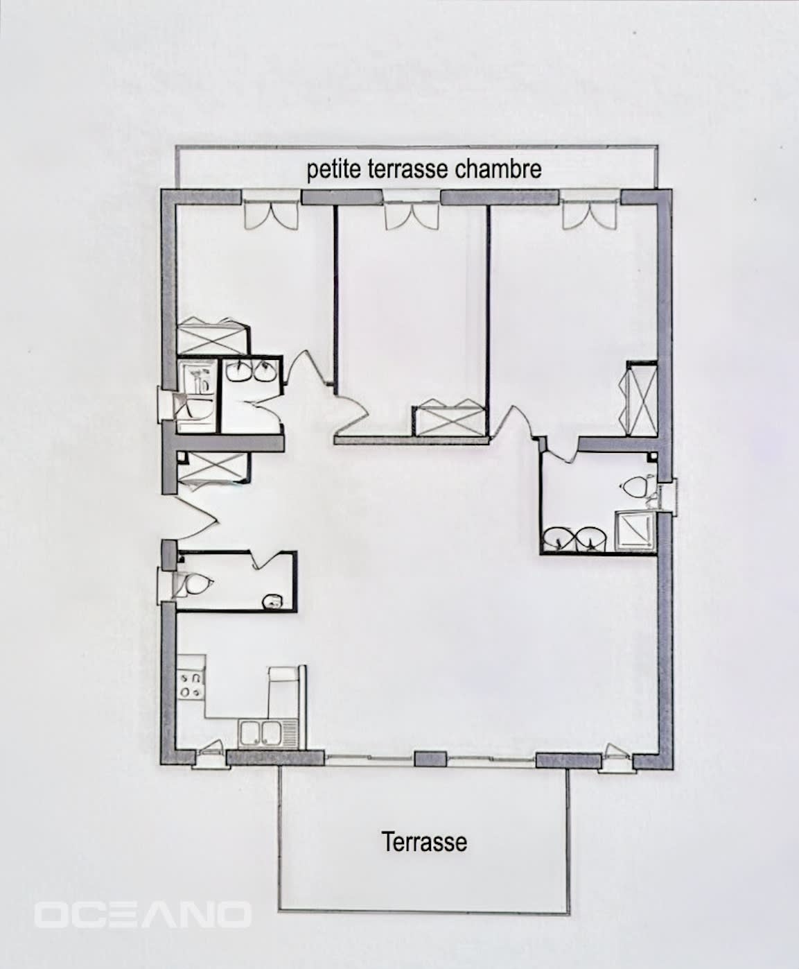 3-bedroom condo - Orient Bay