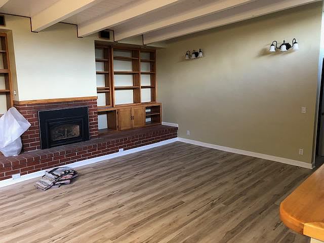 810 Rosita Rd