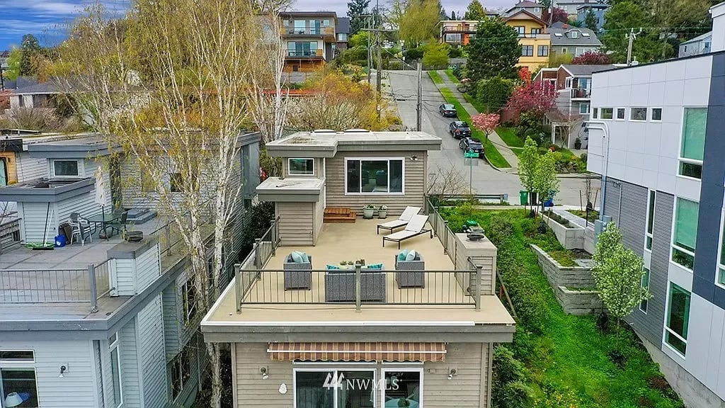 2601 13th Ave W