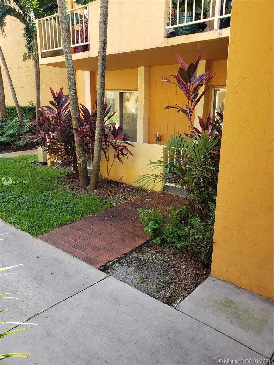 18101 Nw 68th Ave E-106 E-106#