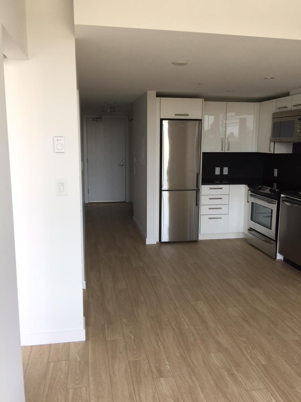 205-983 E Hastings St