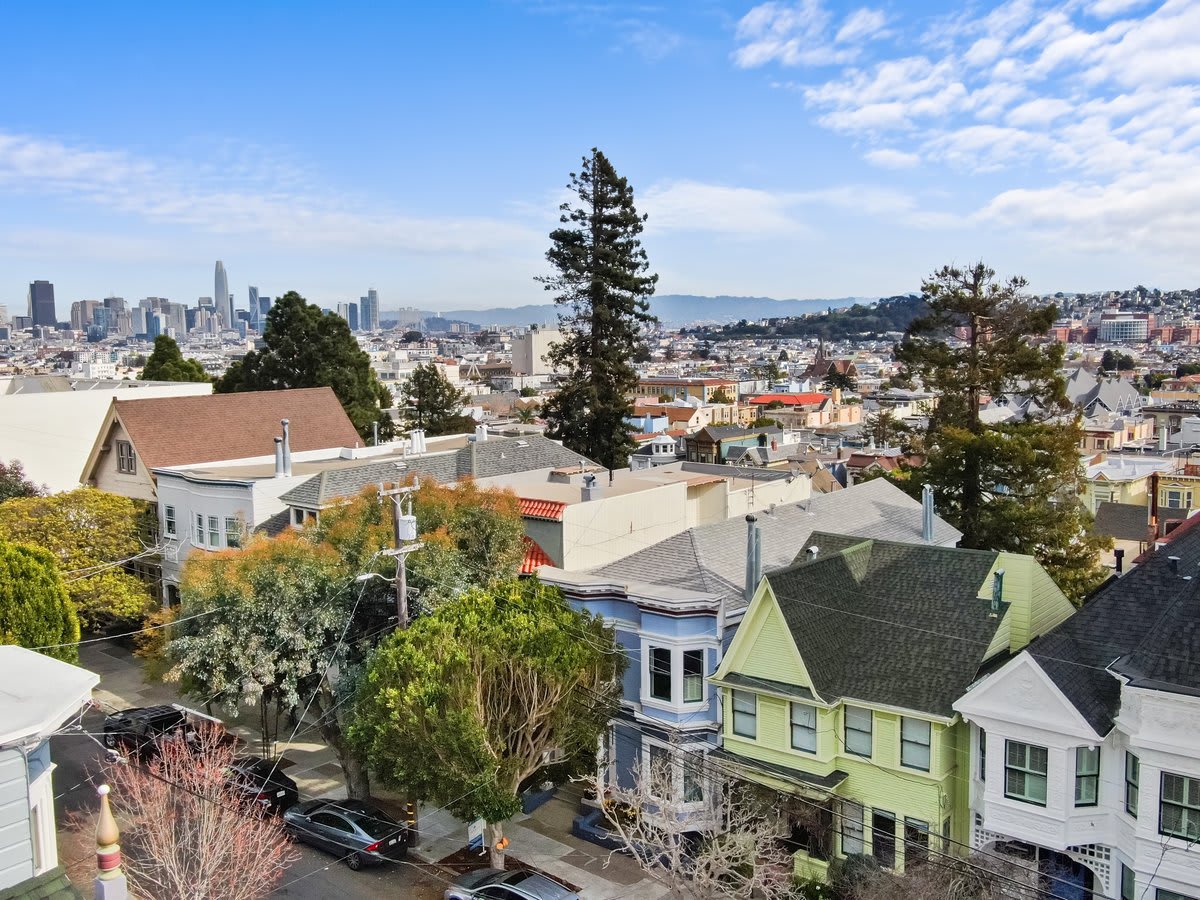 Noe Valley - A historic town in the middle of a big city