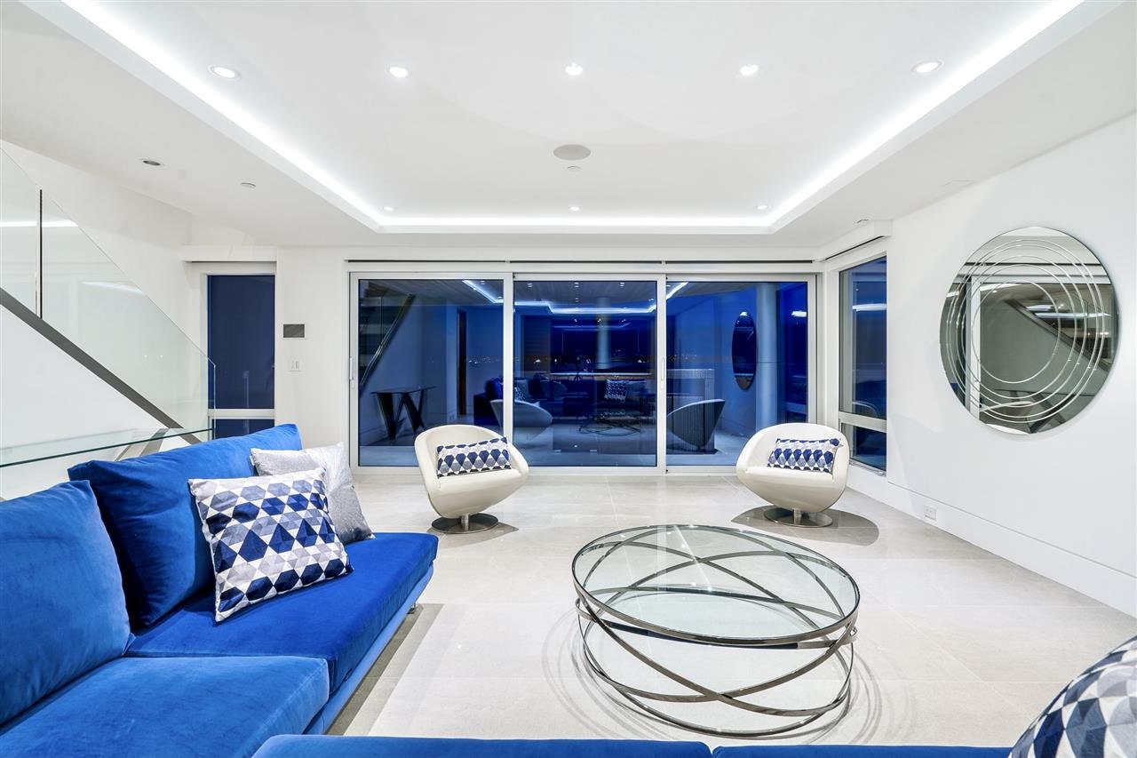 3906 Marine Dr
