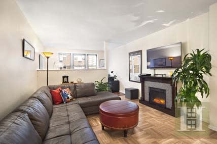 160 E 27th St, #6B