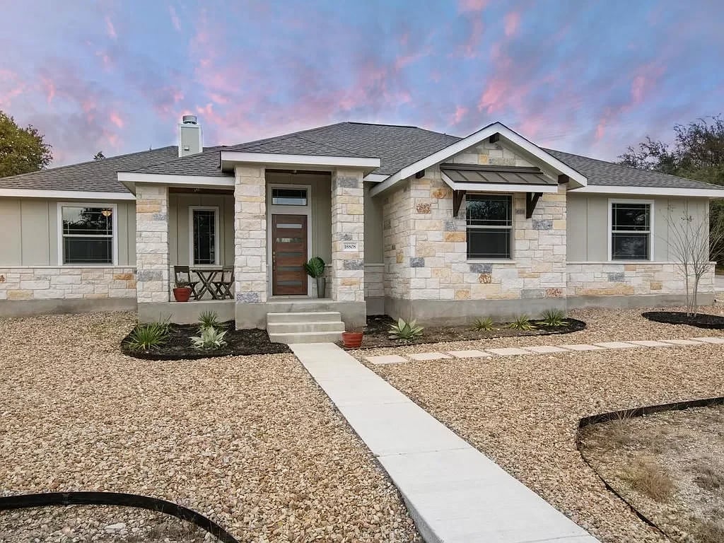 18808 Venture Dr