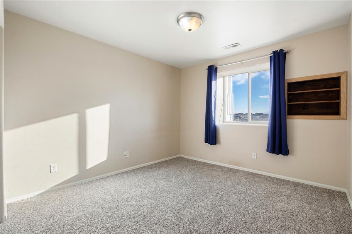 17865 High Plains View