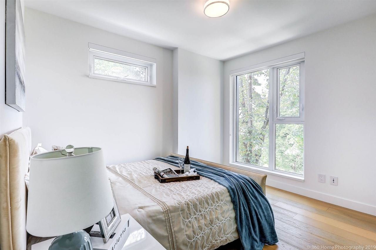 309-1571 W 57th Ave