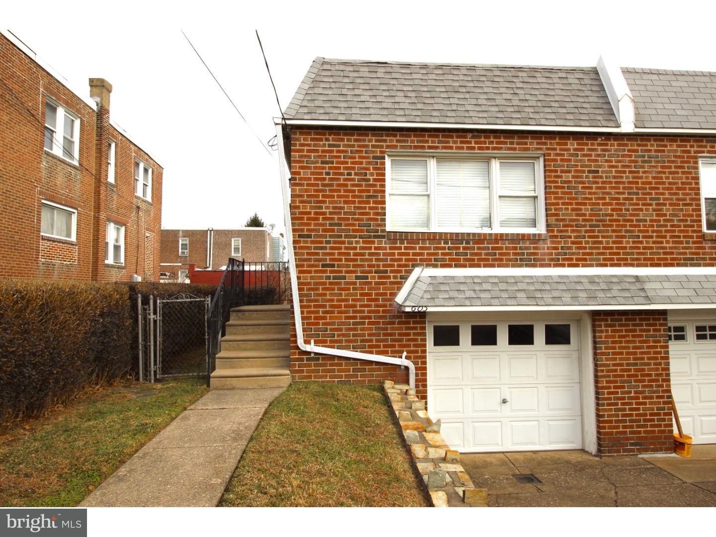 605 Magee Ave