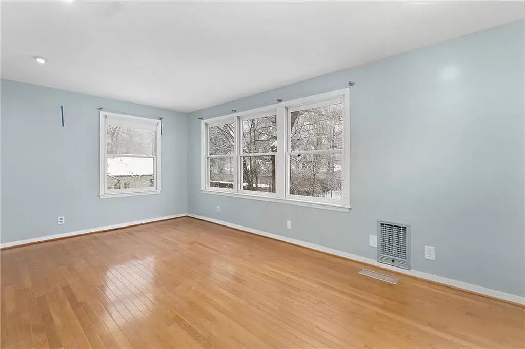 2812 W. 90th Street