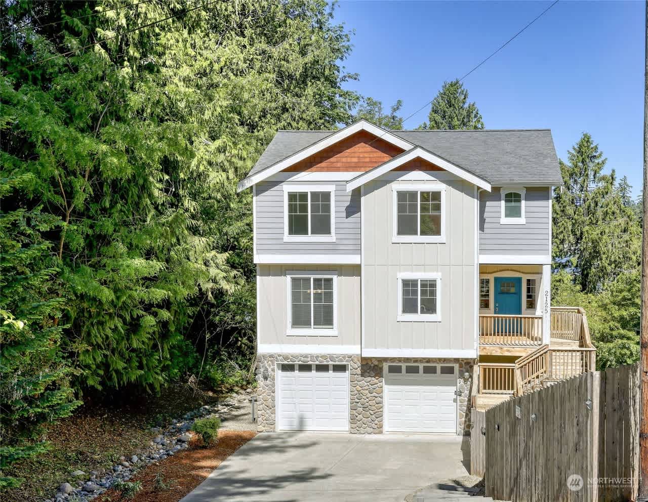 2125 Ford Ave