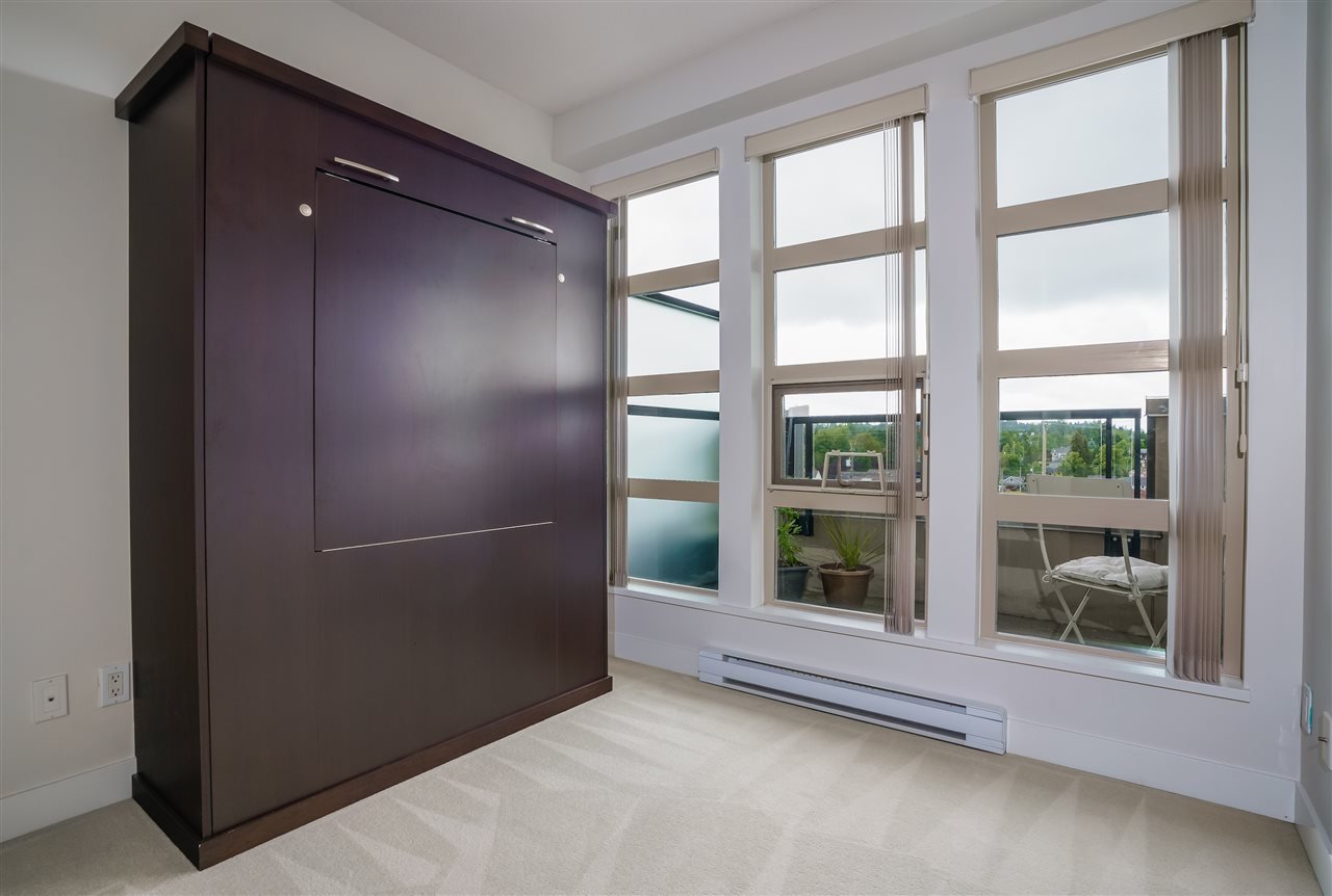 403-4550 Fraser St