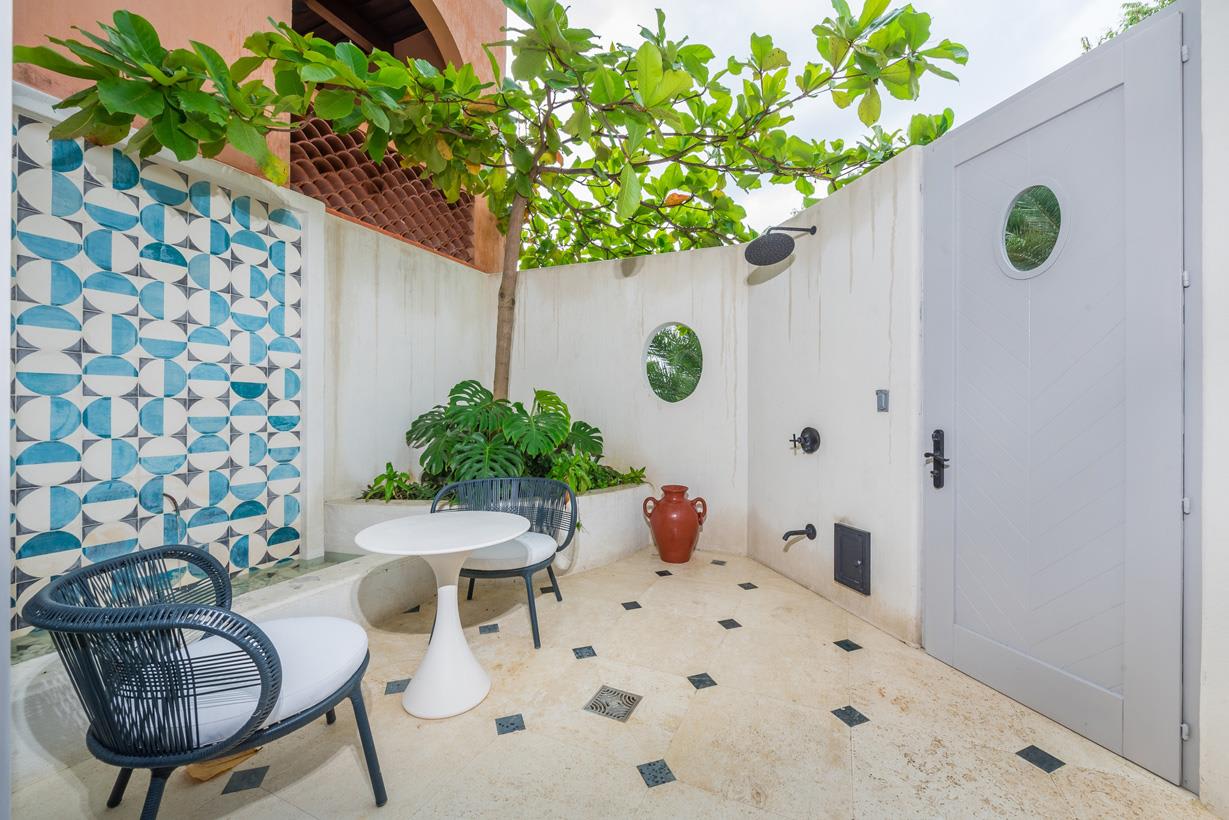 Casa Alegria | Near the Coast House For Sale in Las Catalinas