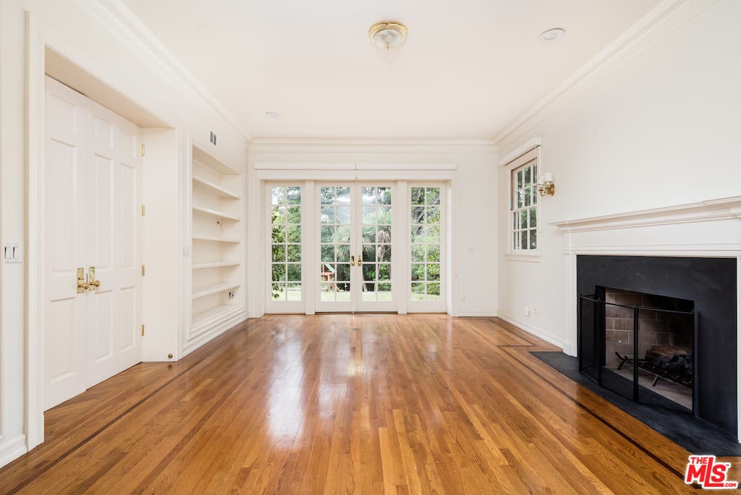 124 South Cliffwood Avenue