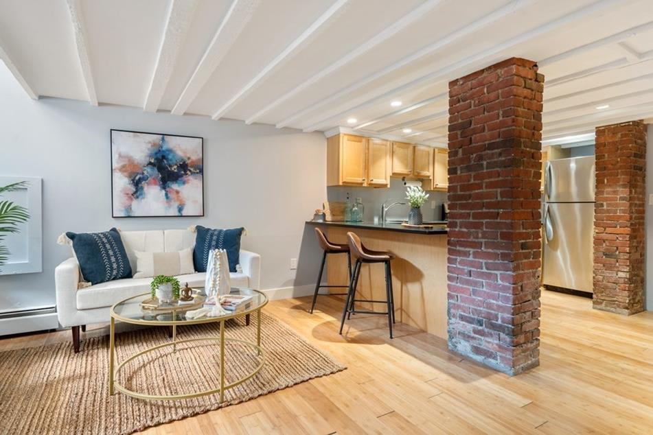 200 St Botolph St #2