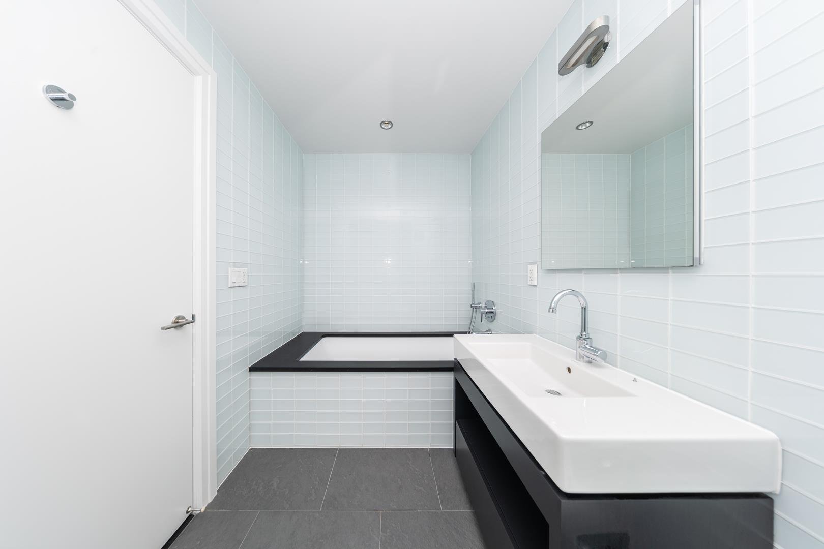 554 West 54th Street, Apt 22-E