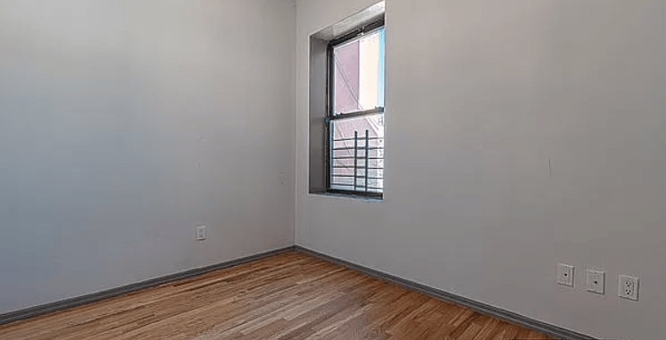 693 Madison St Apt: 4B