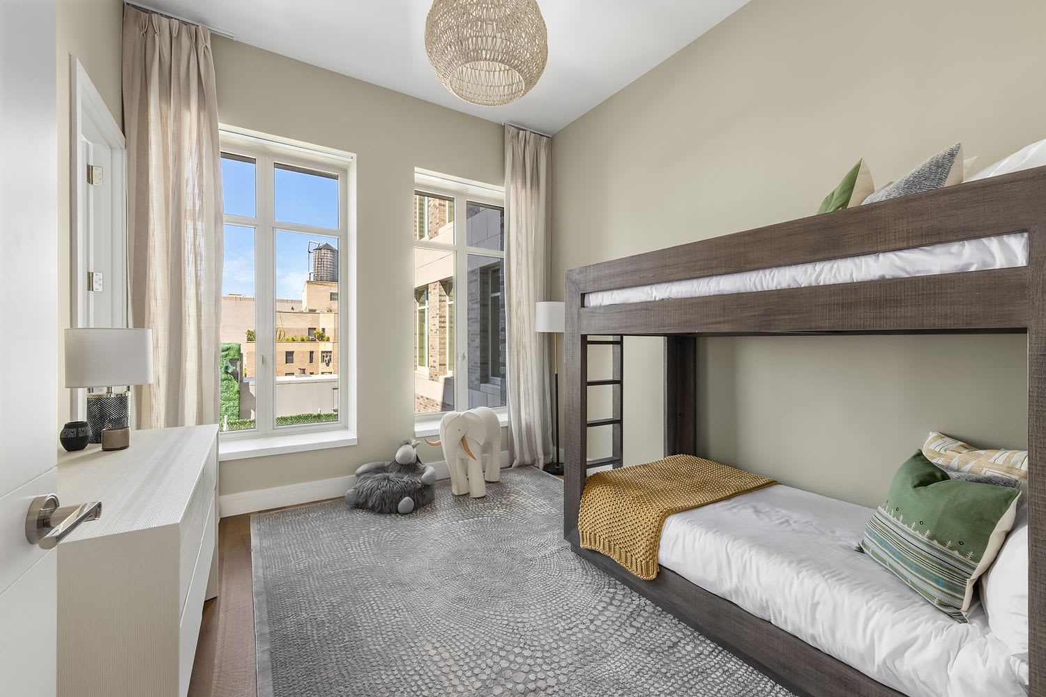 1228 Madison Ave, Unit 10
