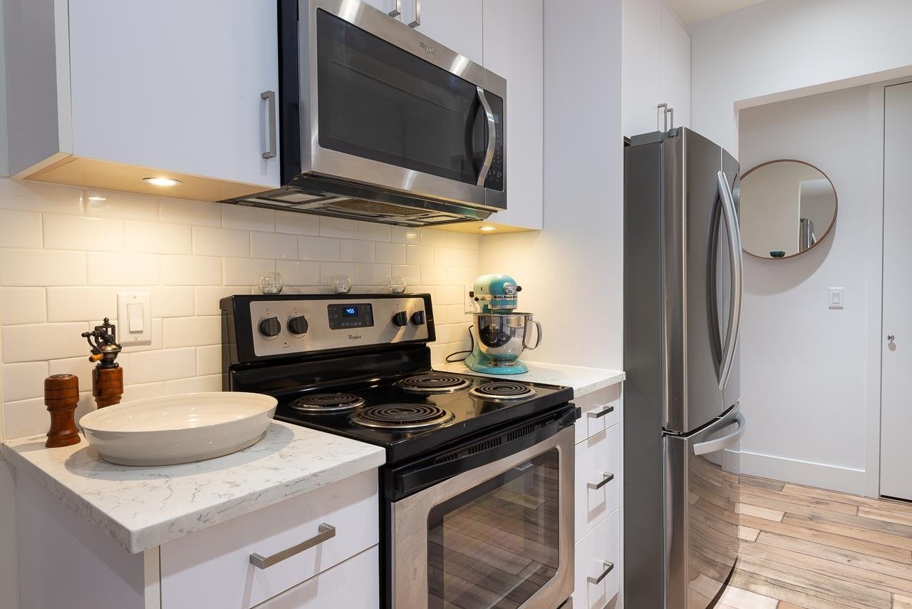 209-440 E 5th Ave