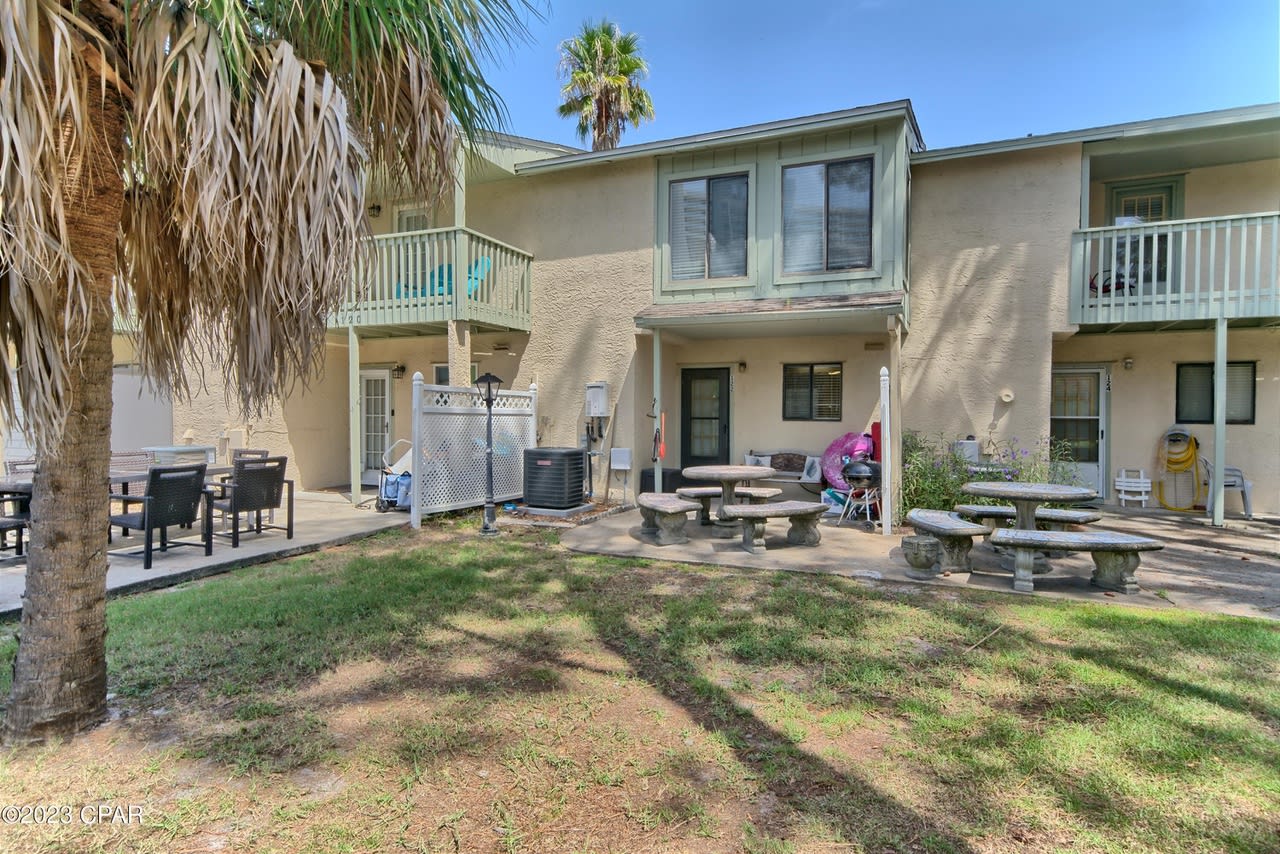 122 White Sandy Drive