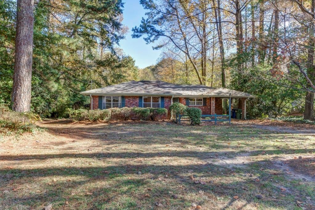 437 Valley Brook Dr NE