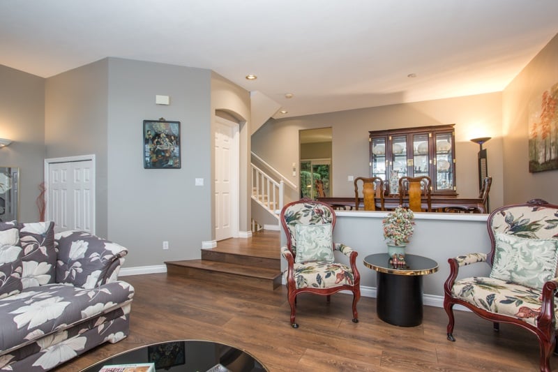 2-2979 Panorama Dr