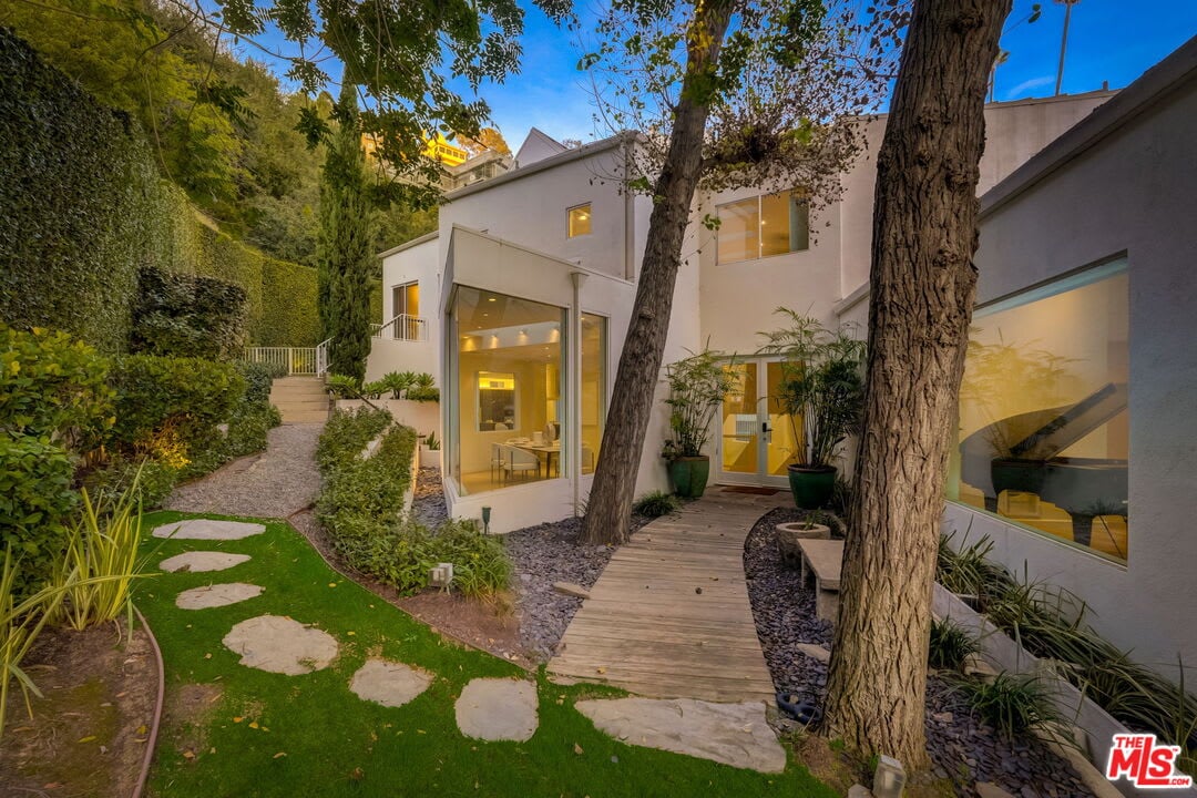 Ridge Villa